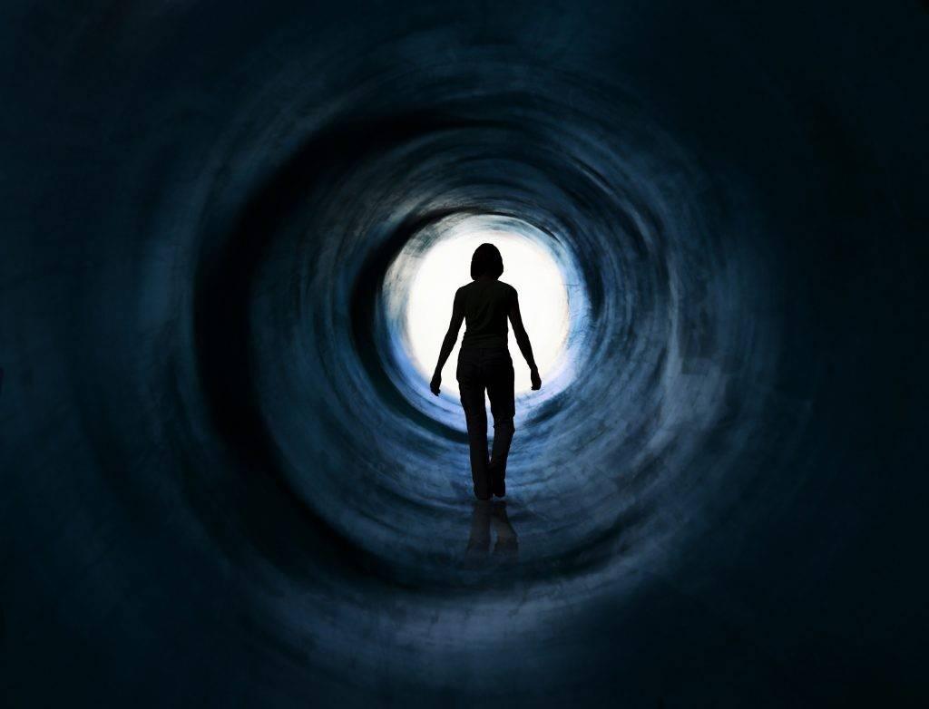 临死之前的回光返照有多长时间,回光返照的临死征兆