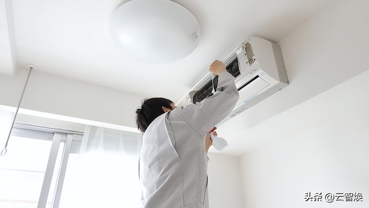 长沙云智焕空调上门回收之清洗空调过滤网的步骤方法