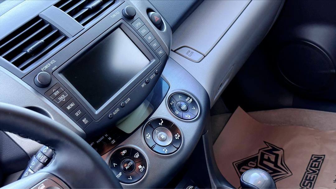 rav4旧款车怎么样,老款rav4翻修