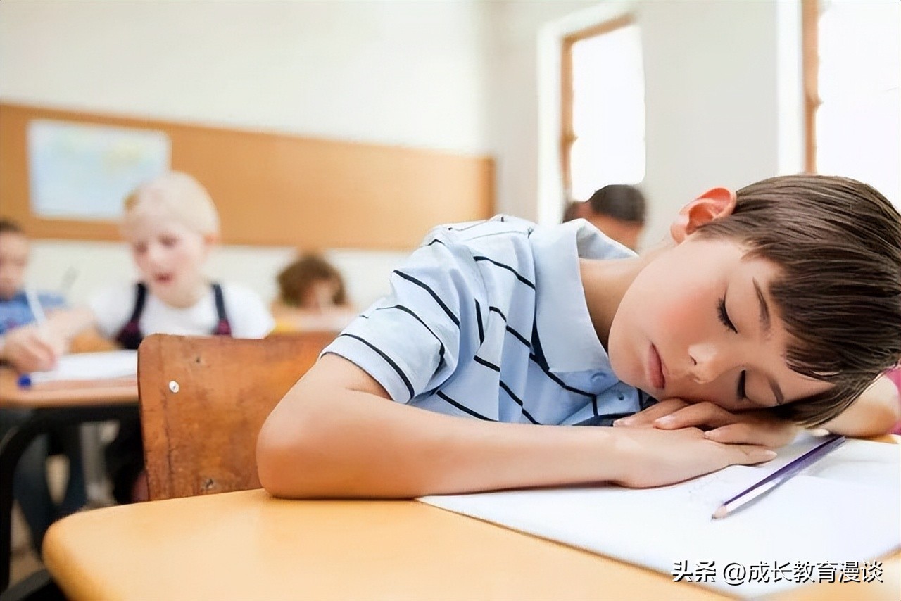 不满意学校老师怎么办,不满意老师教学如何跟孩子沟通