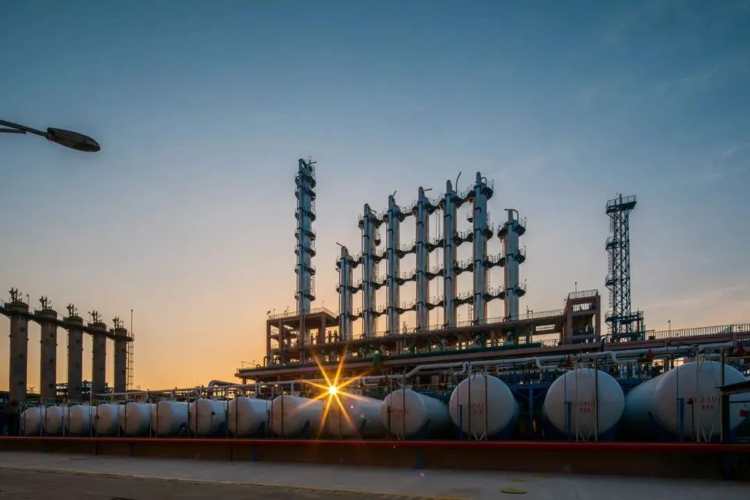 国内电子级多晶硅,国内领先的高纯多晶硅