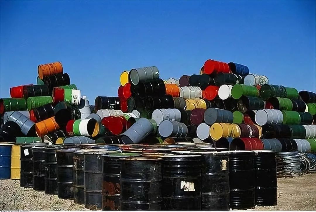 石油的计算单位为什么是桶,一桶石油等于多少吨重