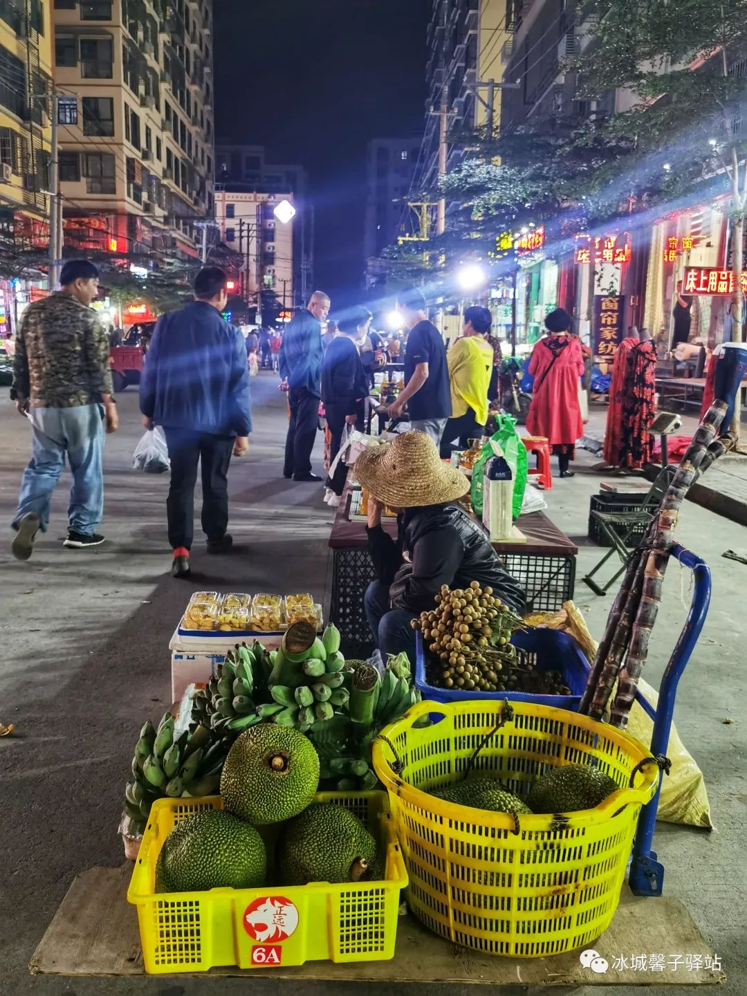 海南九所夜市,三亚九所夜市