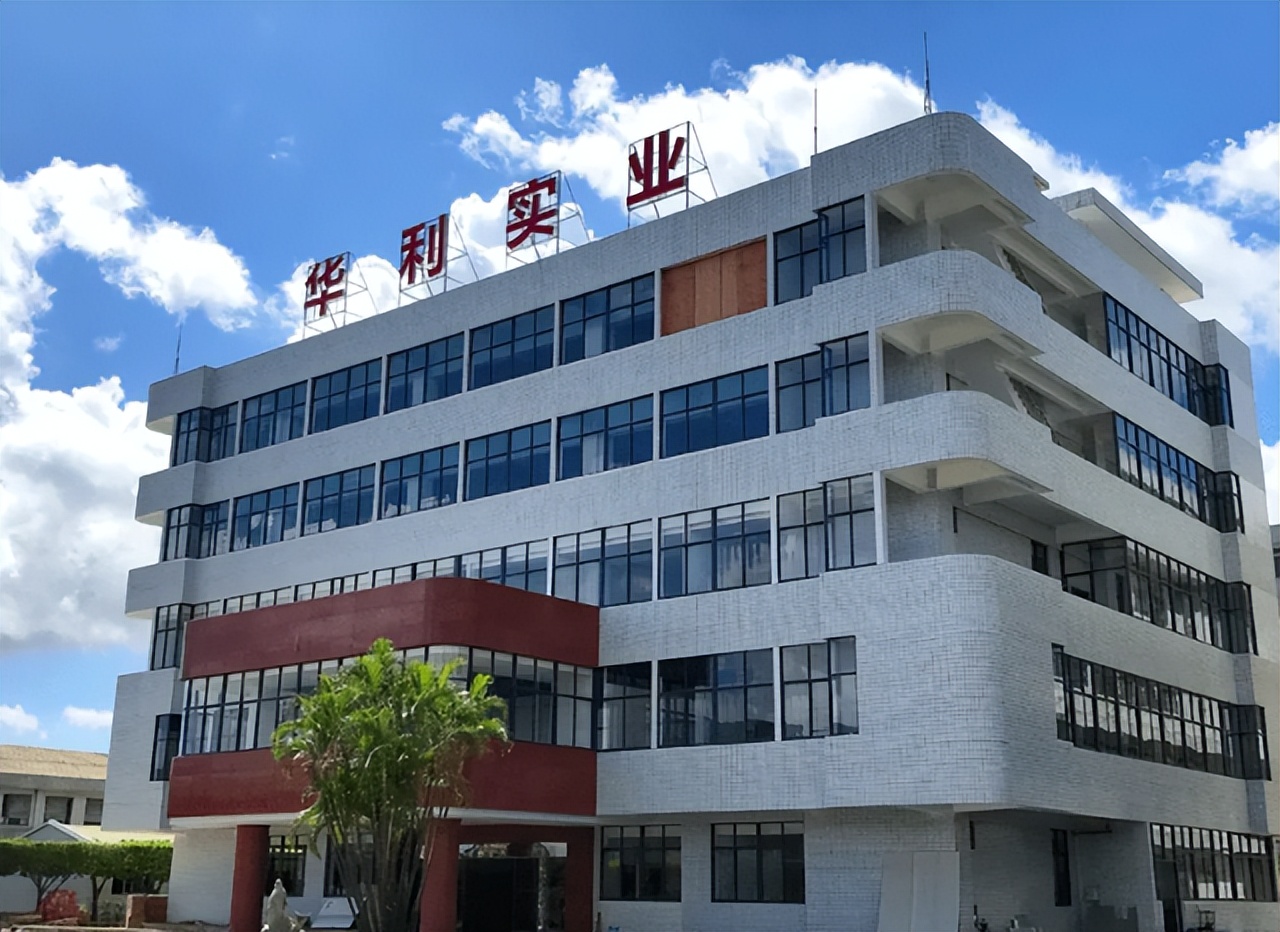 嚣张的郭台铭，在台湾富豪榜才排到第六