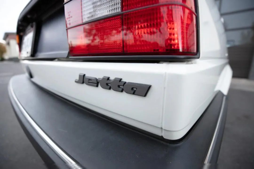 国内少见1989款双门大众捷达