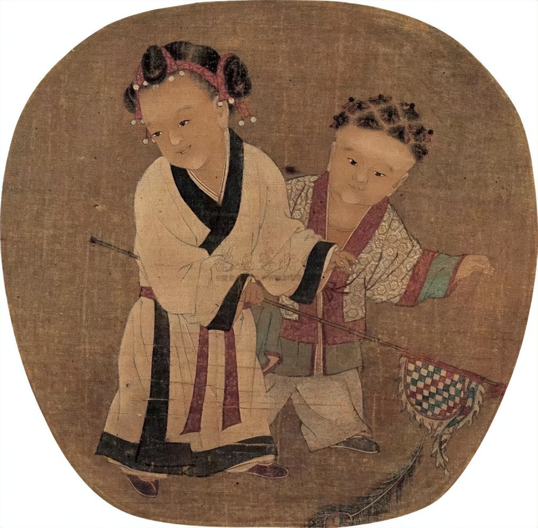 罗衣何飘飘轻裾随风还朗读,羽衣飘摇轻裾随风