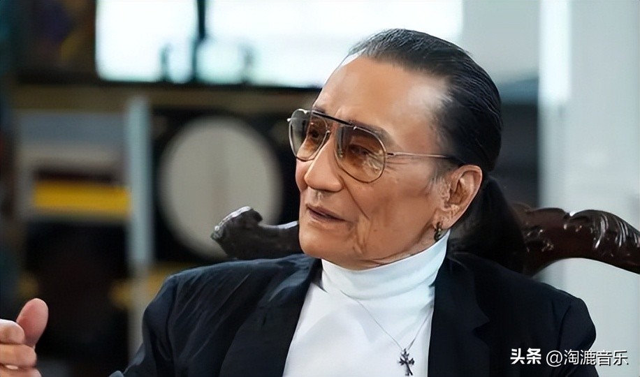 年少风流缠绵万花丛中，年逾八旬夺影帝，四哥的一生有多潇洒？