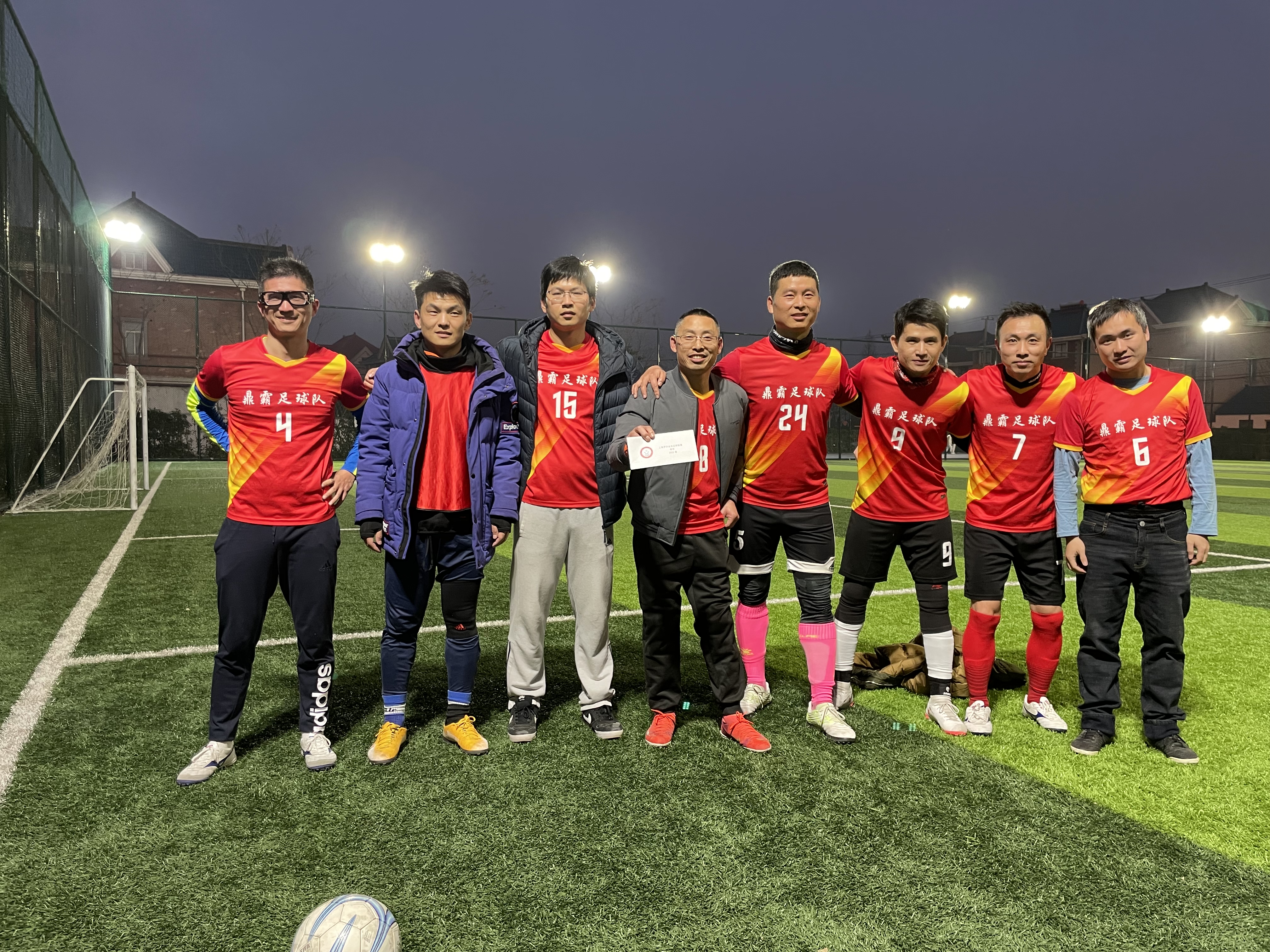 上海宝山业余足球赛开赛,上海2021宝山羽毛球比赛