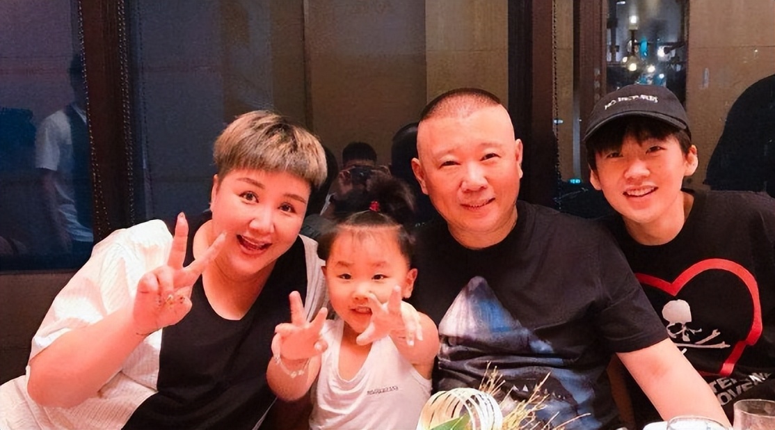 为继子终生不育、为继女隐婚10年，娱乐圈的明星后妈，只服这10位