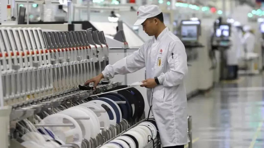 在华为工作累吗,在华为工厂上班累不累