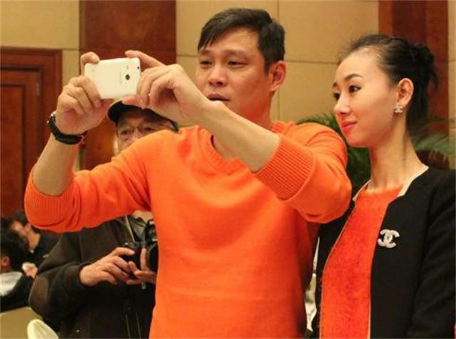 范志毅爱女范斯晶,范志毅女儿范斯晶综艺是什么