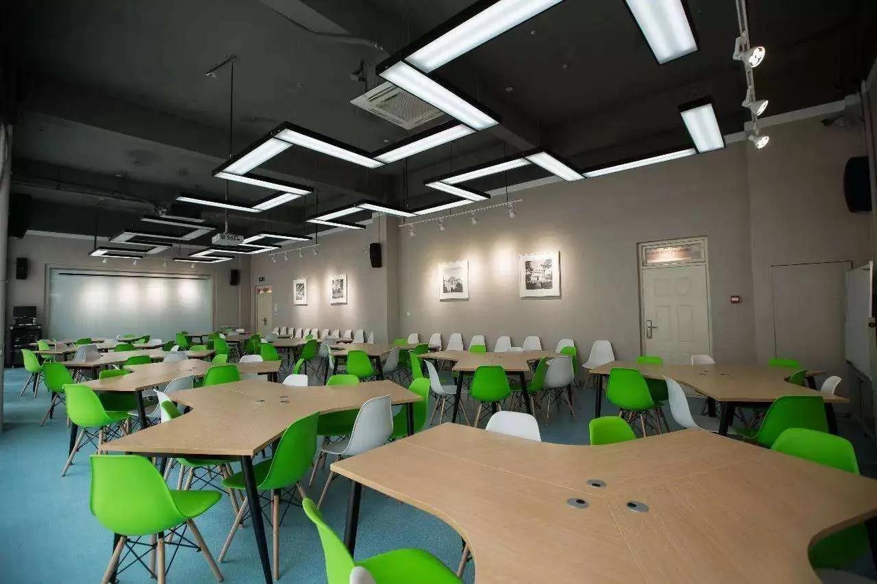 水泥高密度纤维板的优点和缺点,高密度纤维水泥板可以做楼板吗