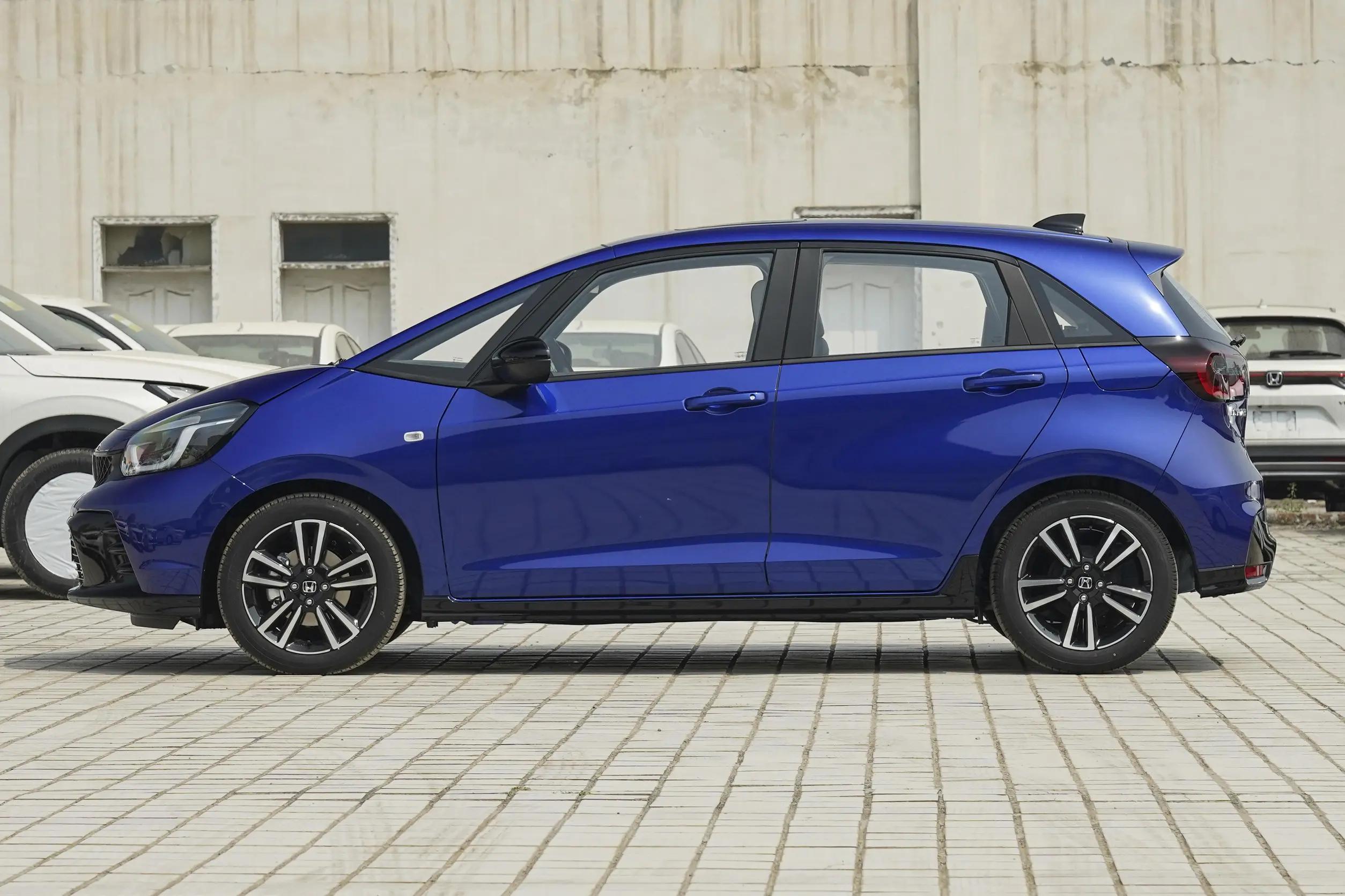 飞度销量下滑不得不降价,新款飞度销量怎么了