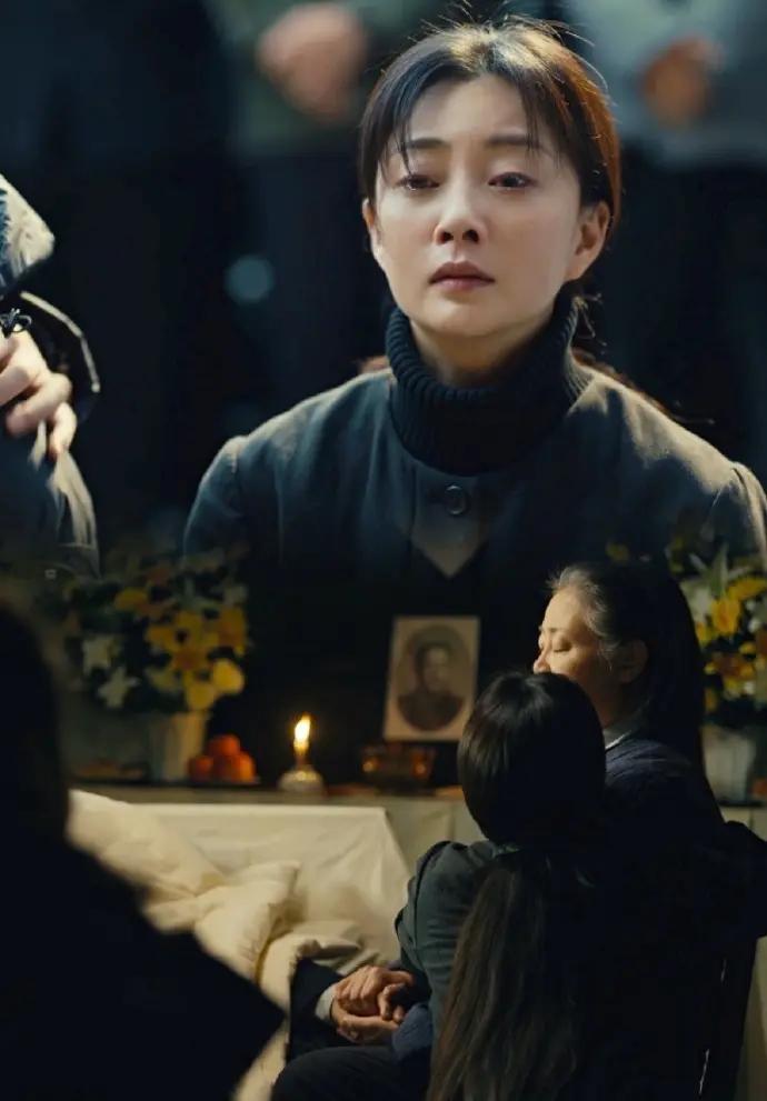 千娇百媚风情万种明星,有美人痣的6位女星