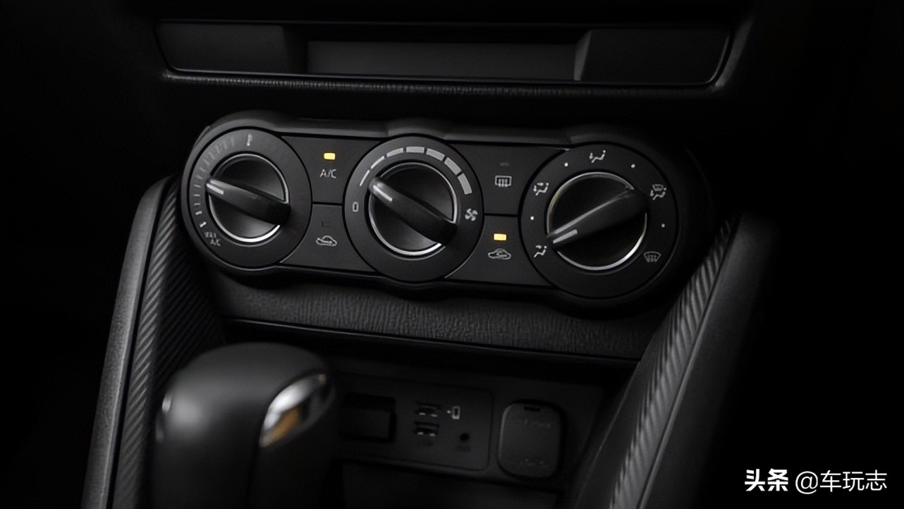 2022款马自达2.0自动质炫版看内饰,2.0马自达测评