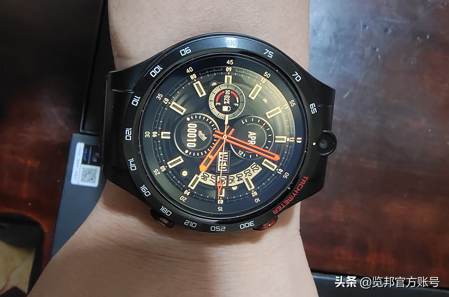 目前口碑超赞的2款智能手表,2022好用的智能手表推荐