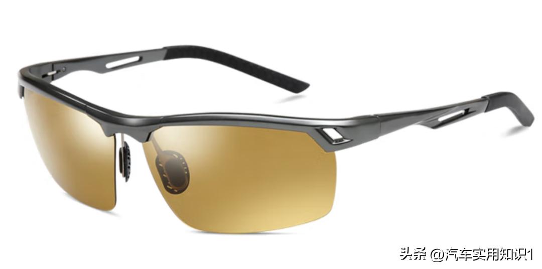 为何老司机都喜欢戴墨镜开车,为什么司机开车戴手套
