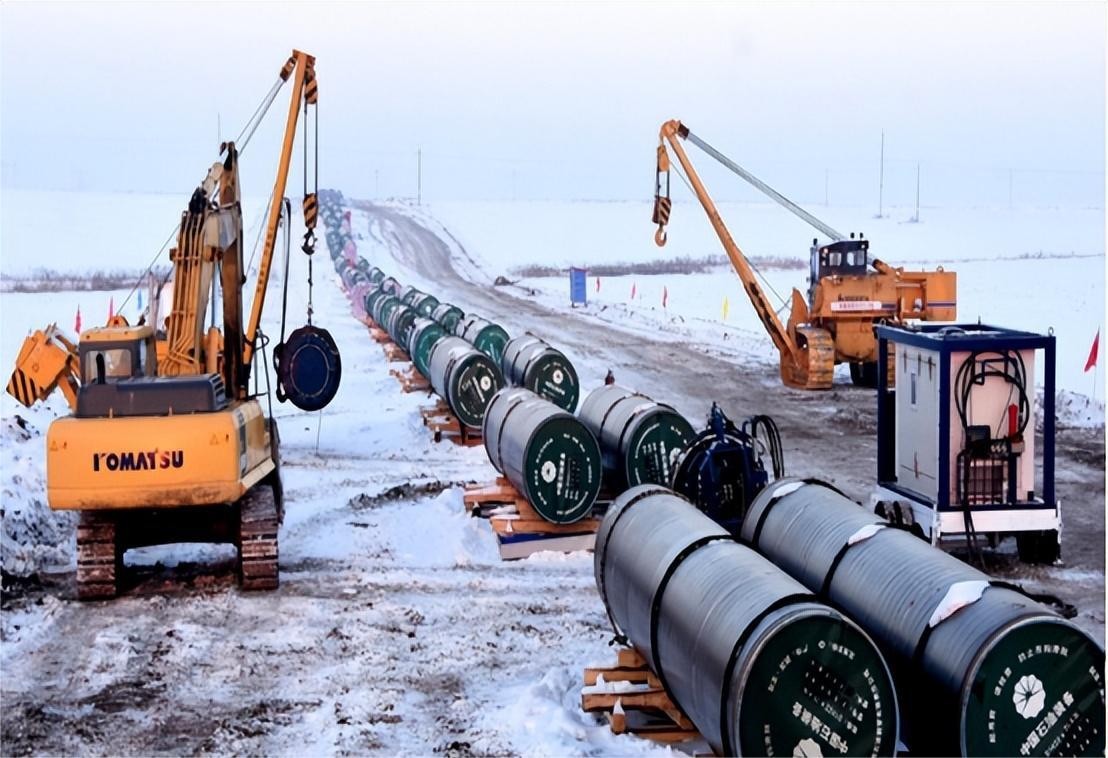 从俄罗斯开往中国一辆列车，上边的东西价值10亿元，究竟是什么？