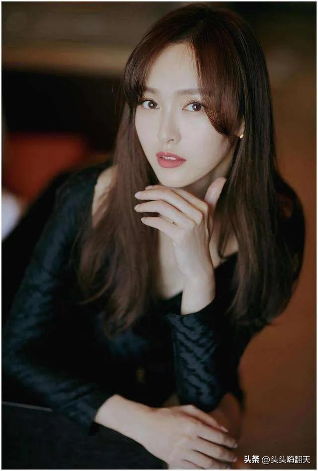 唐嫣御姐范惊艳全场,唐嫣御姐范造型