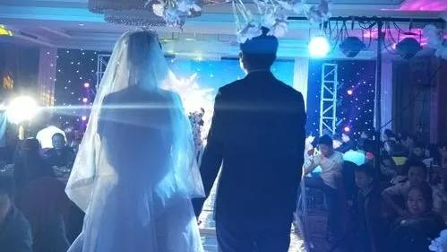 【婚庆】付强杨文婧婚礼祝词●文/张根虎/铁血丹心(陕西)