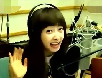 宋茜fx雪莉视频,崔雪莉退出fx宋茜伤心