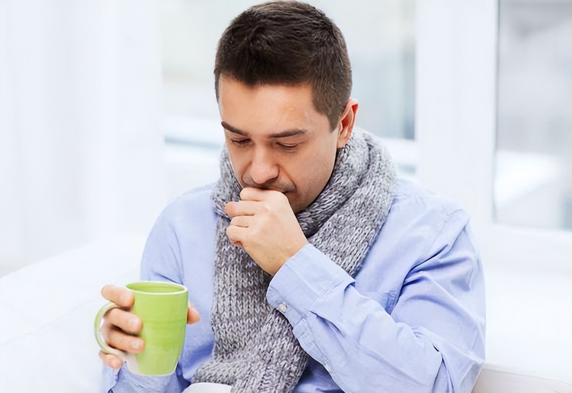 咽炎咳嗽和冠状病毒感染咳嗽,喉咙发痒咳嗽是不是新型冠状病毒