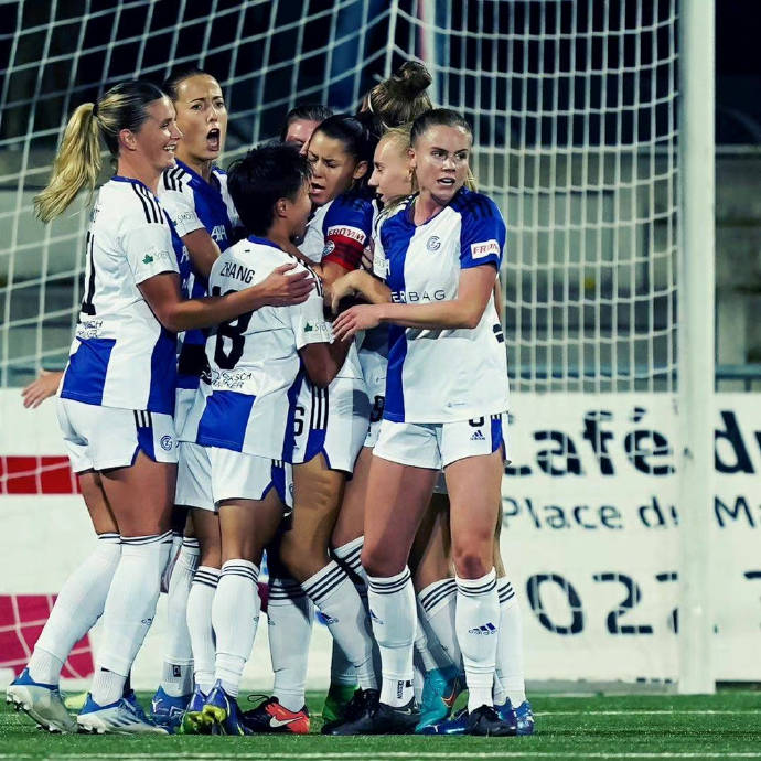 张琳艳上演首秀10分钟破门,张琳艳三球