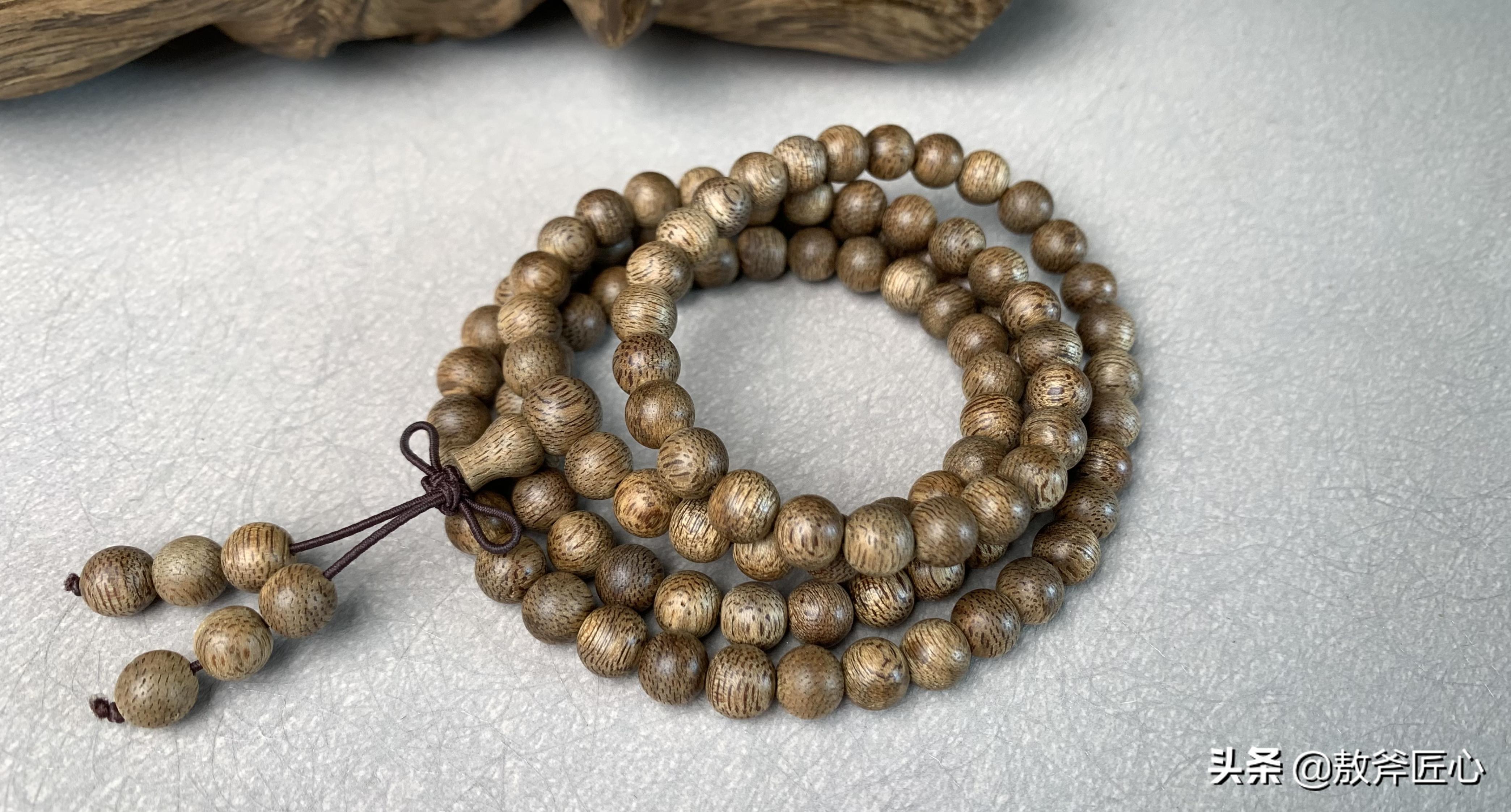 沉香手串的正确盘玩方法,越南芽庄沉香手串怎么盘玩视频