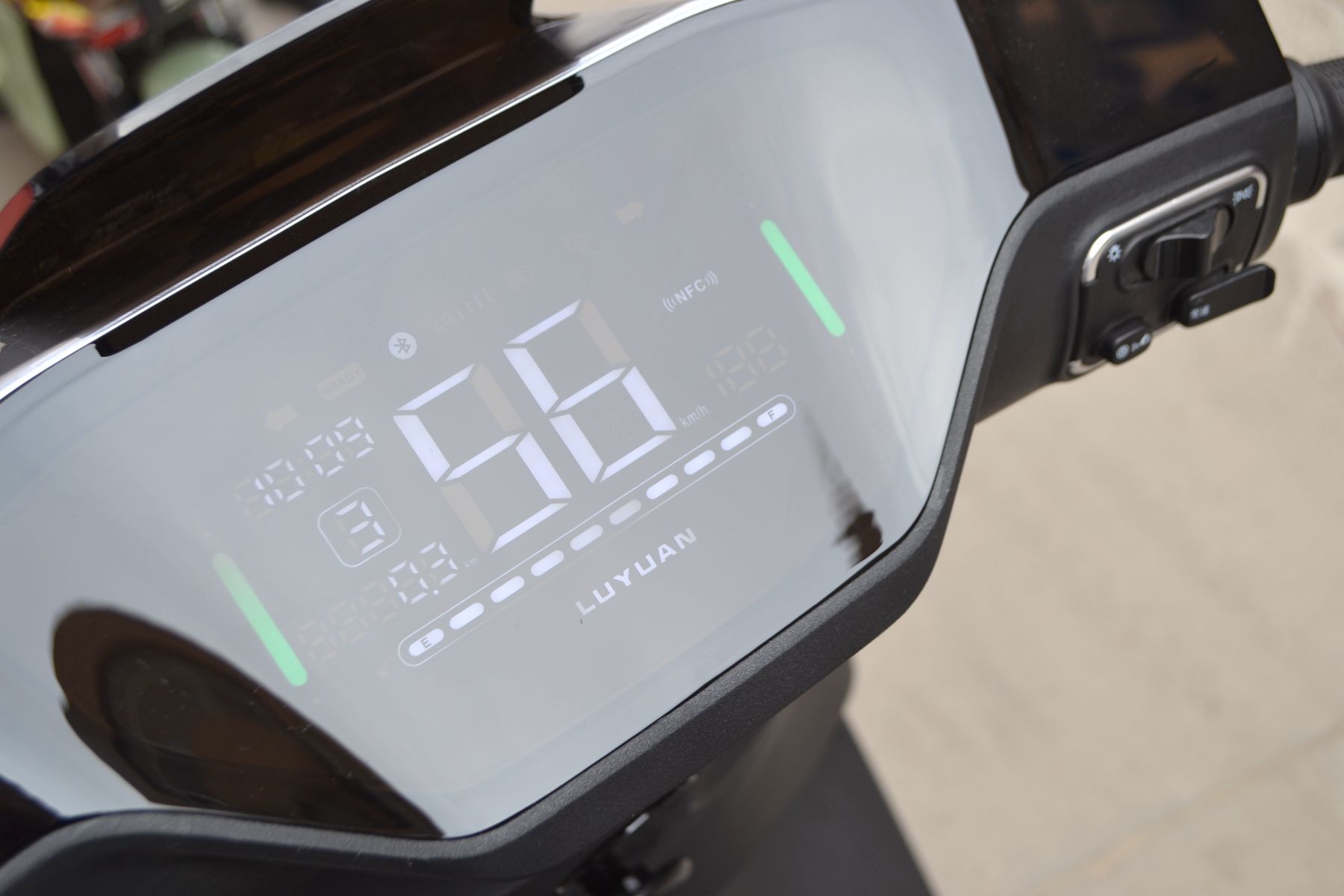 绿源s70液冷,绿源S70液冷电动车真实感受