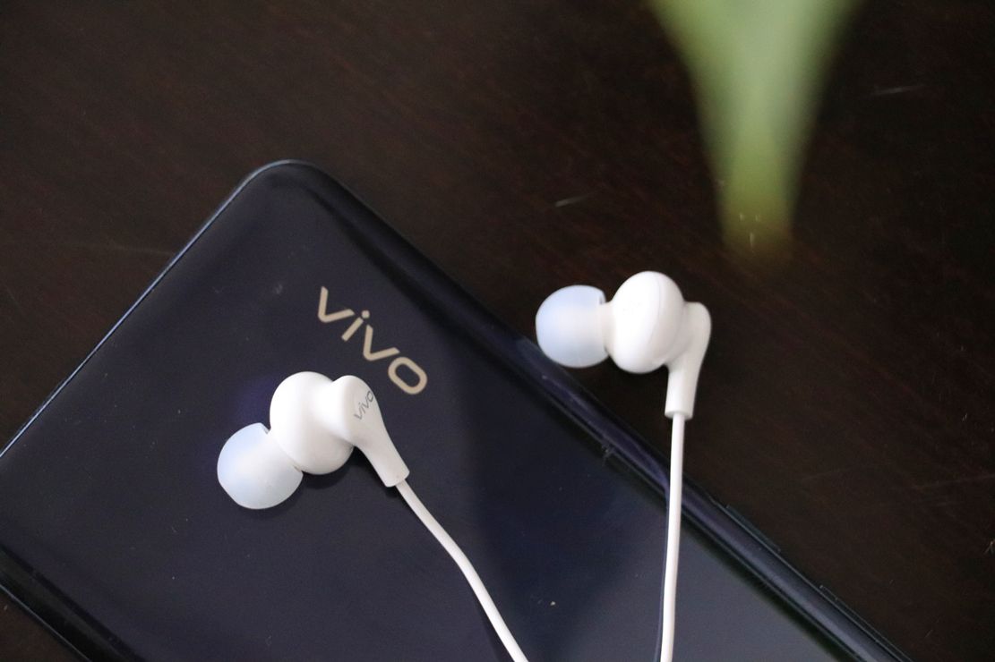 vivoxe160type-c接口版耳机评测,vivoxe110耳机多少钱