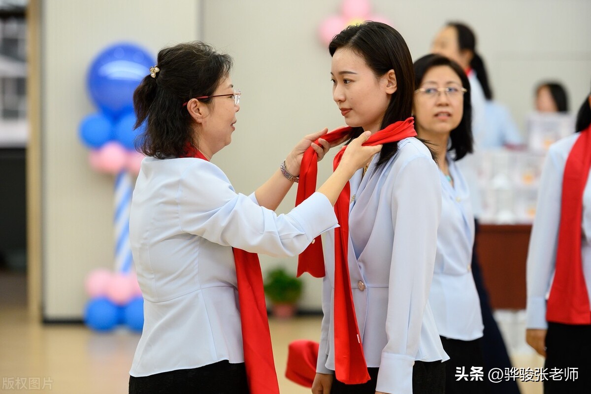 专科批次男生女生适合的十大专业,热门专业排名适合男生的专业