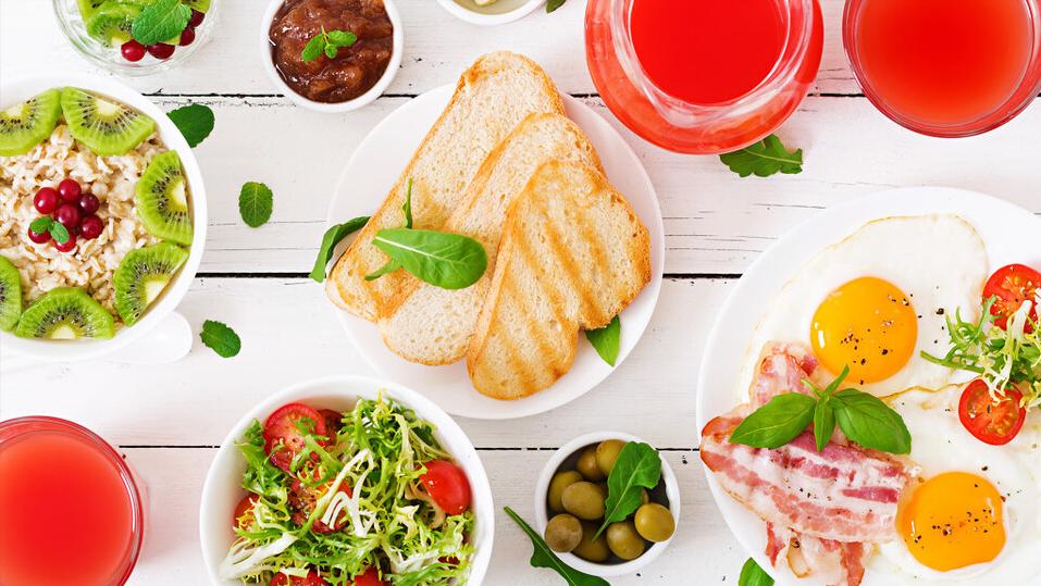 手指僵硬发胀怎么回事,手指僵硬不是风湿是怎么回事