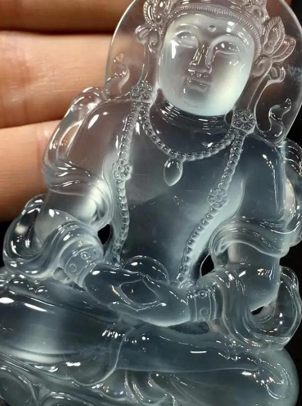 翡翠abc货什么意思,翡翠手镯abc货的区别