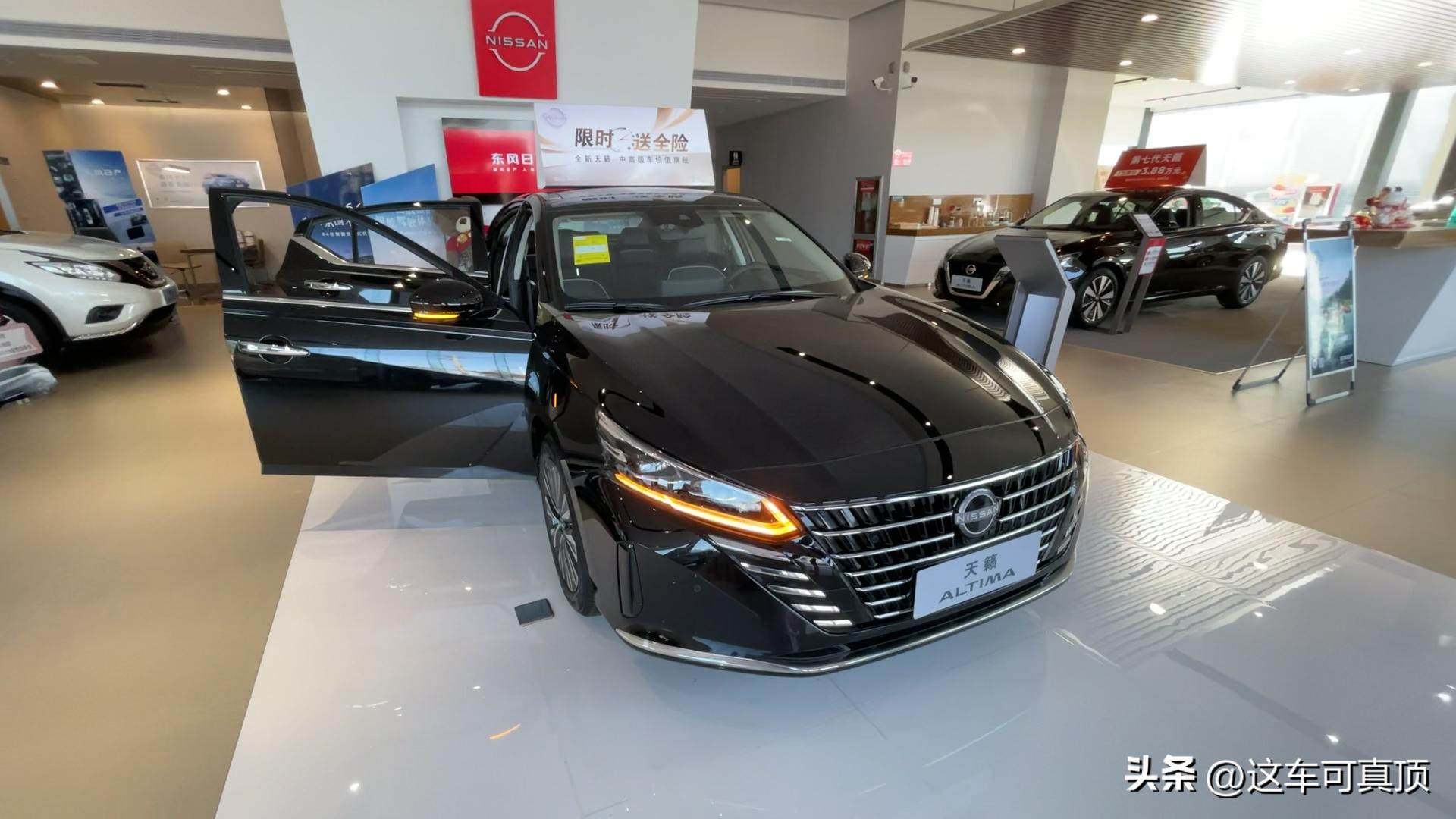 2015款天籁2.0欧冠科技版缺点,黑色天籁2023款的优点与缺点