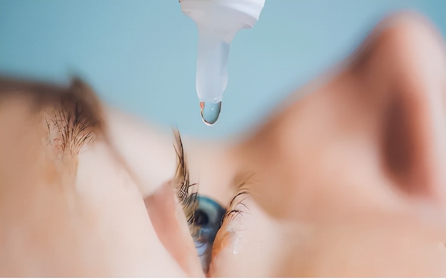 代购低浓度阿托品眼药水,阿托品滴眼液真的治近视吗