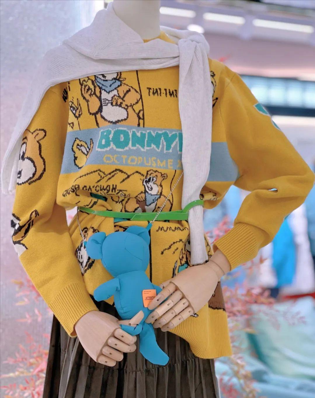 魔美名作女装冬季新款大衣,魔美名作冬装羽绒服图片