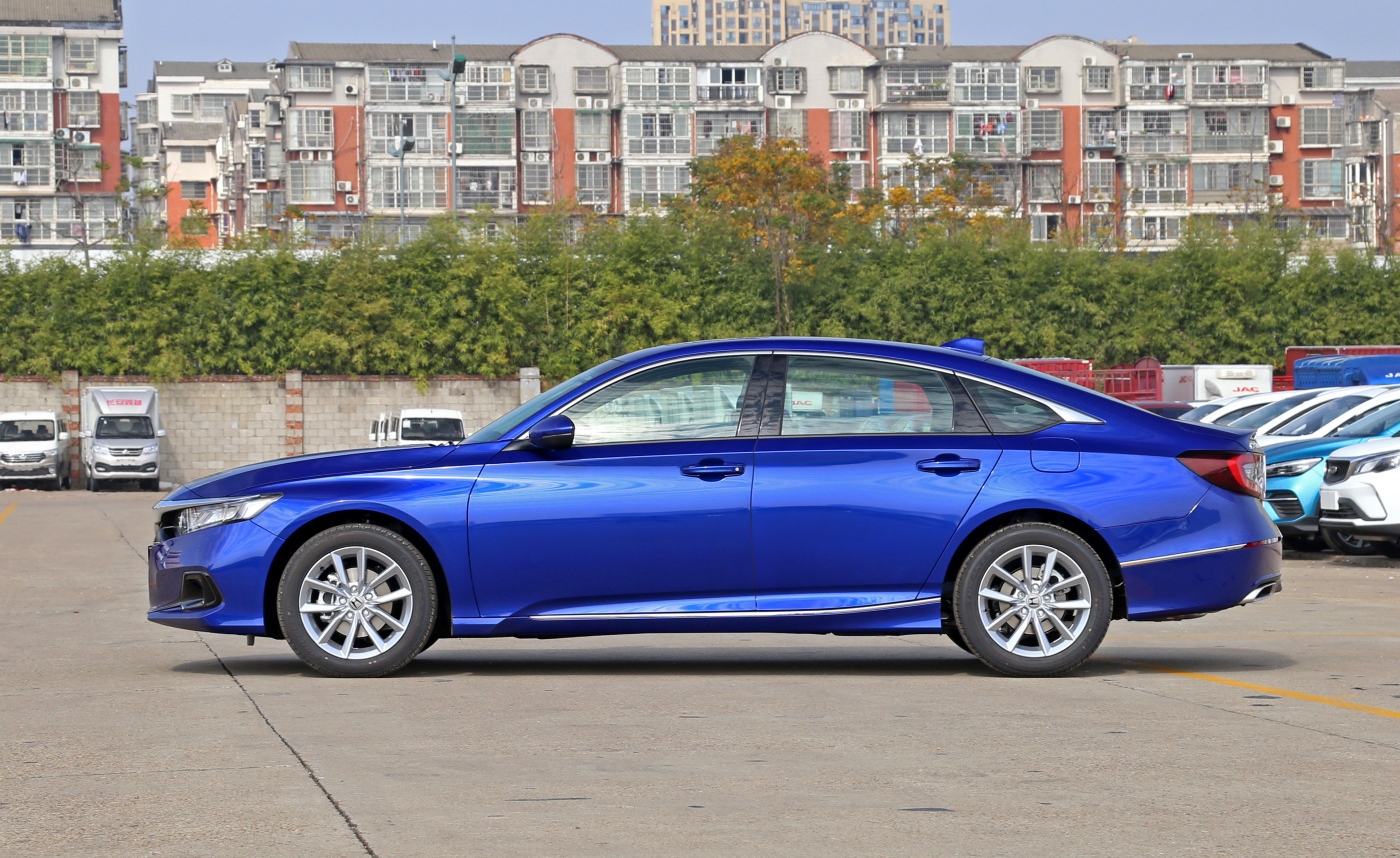 6代雅阁2.3的优点与缺点,只说缺点本田凌派