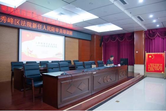 广西一男童被母亲囚禁9年,广西男童被囚禁