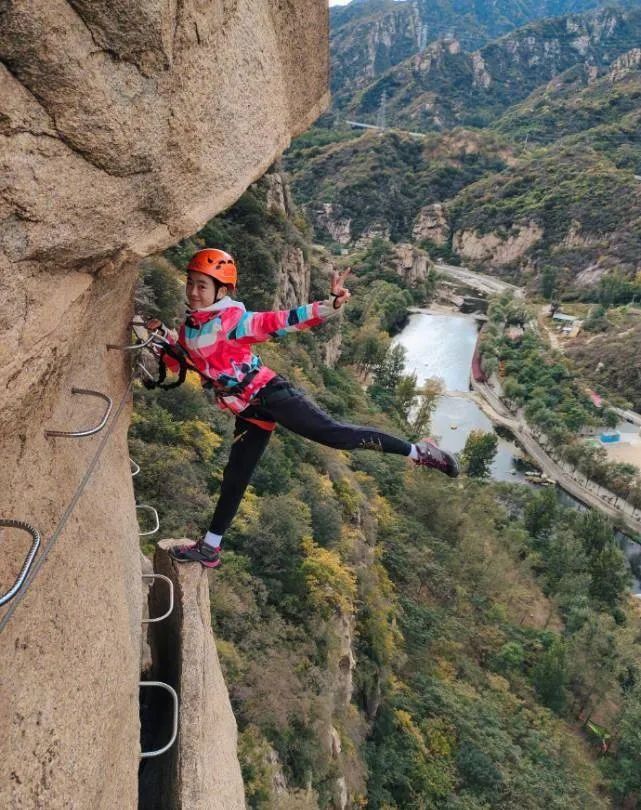 王诗龄瘦了20斤，美到不敢认！明星家的小孩果然都是胖着玩儿的