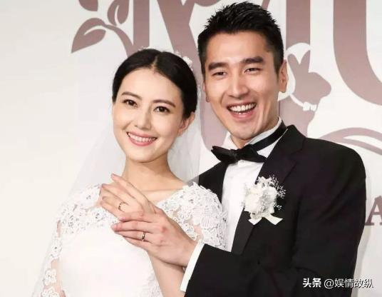 一天6个瓜！输1亿，婚内出轨，代言暴雷，国籍问题引热议，太乱了