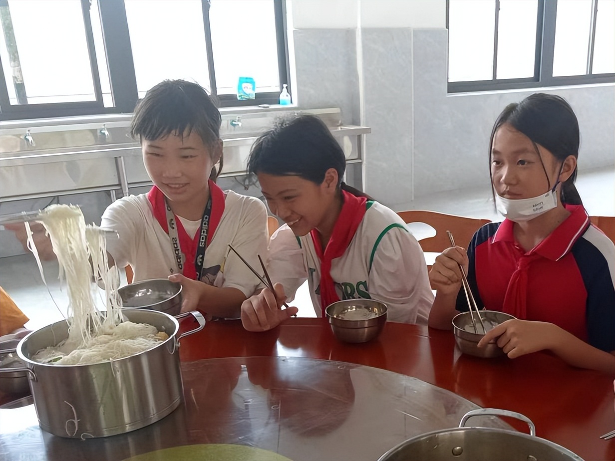 三明学院附属小学台江校区如何,三明学院附小台江校区三一班