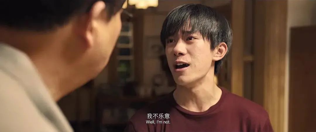 易烊千玺凭什么能和吴京拍戏,易烊千玺吴京的演技有多好