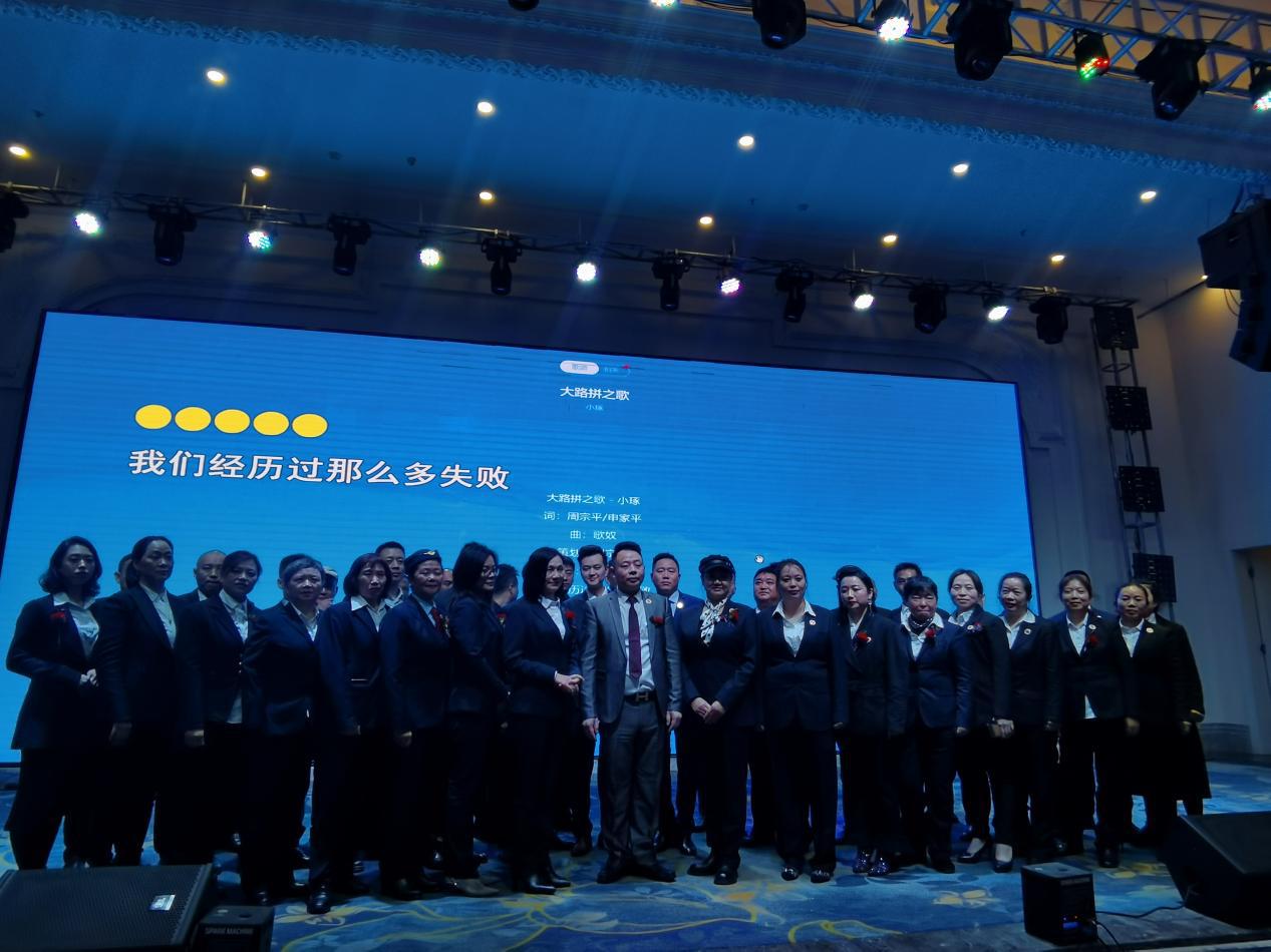 大路拼互联网火锅,大路拼互联网智能火锅渝中店