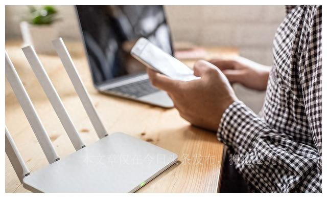 win10的wifi正常连接但是没法上网,手机wifi已连接却不在屏幕上显示