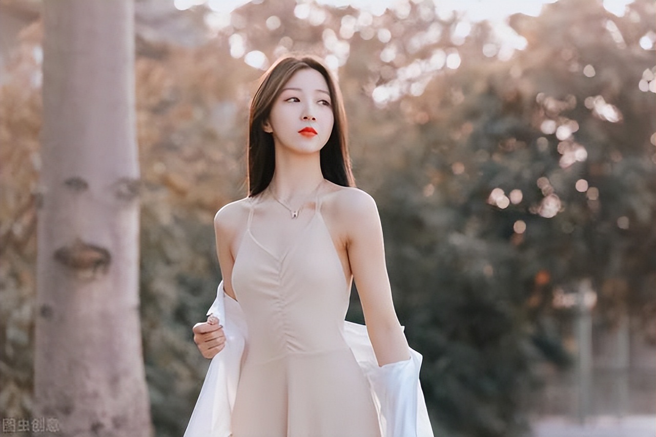 故事:相亲被男神搞砸我气坏,他却吃醋表白“我做你男友行不行”