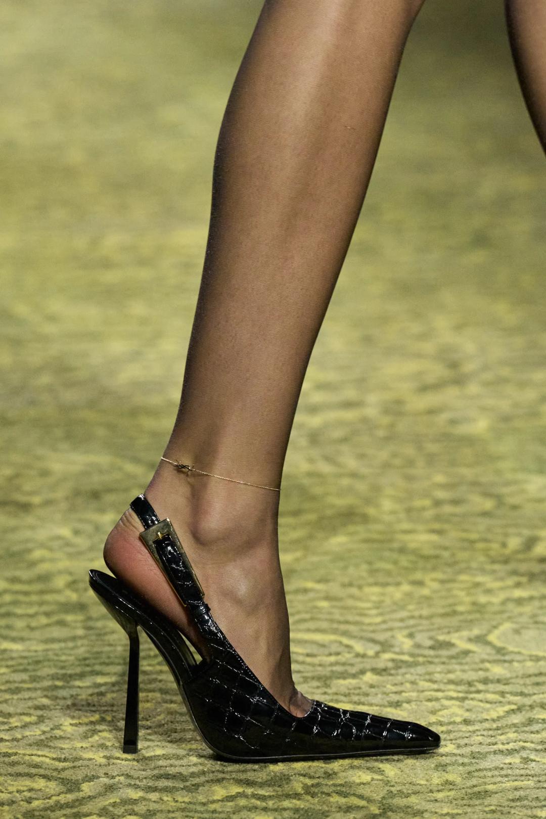 2023秋冬伦敦时装周收官,2022秋冬巴黎时装周什么时候开始