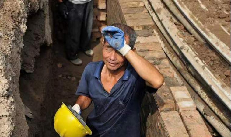 夫妻经常为小事吵架怎样解决,夫妻因琐事吵架怎么改善