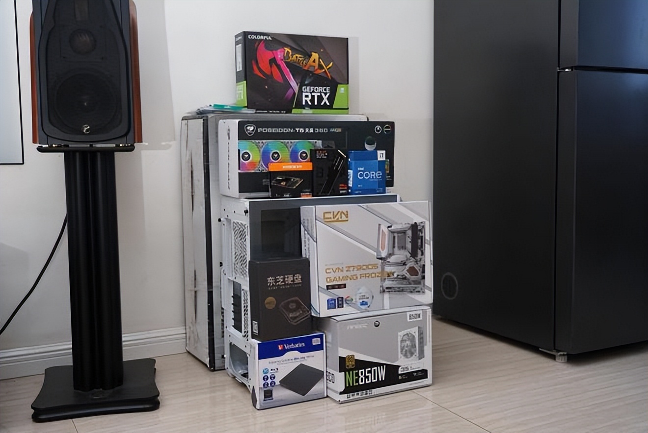 双11装机汇报:13700KF+七彩虹Z790+骨伽天吴T5水冷投入1个W