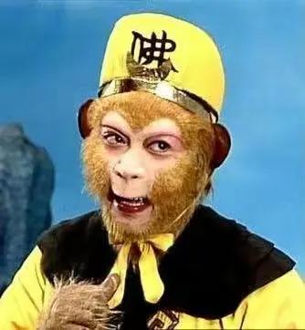 六小龄童晒照庆结婚30周年,六小龄童庆祝结婚34周年