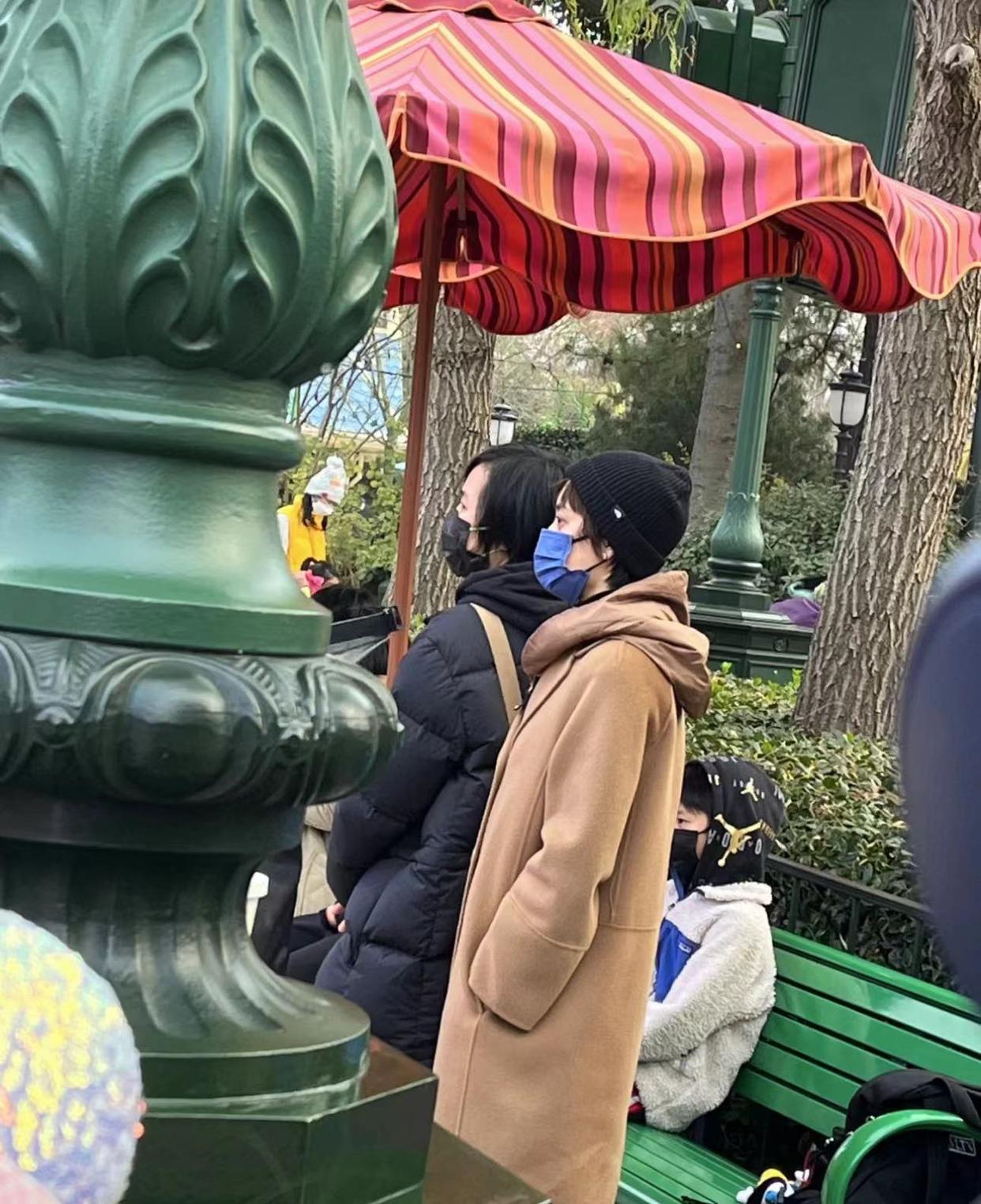 瀛欎开閭撹秴濠氬彉2022,瀛欎开閭撹秴韬珮瀵规瘮